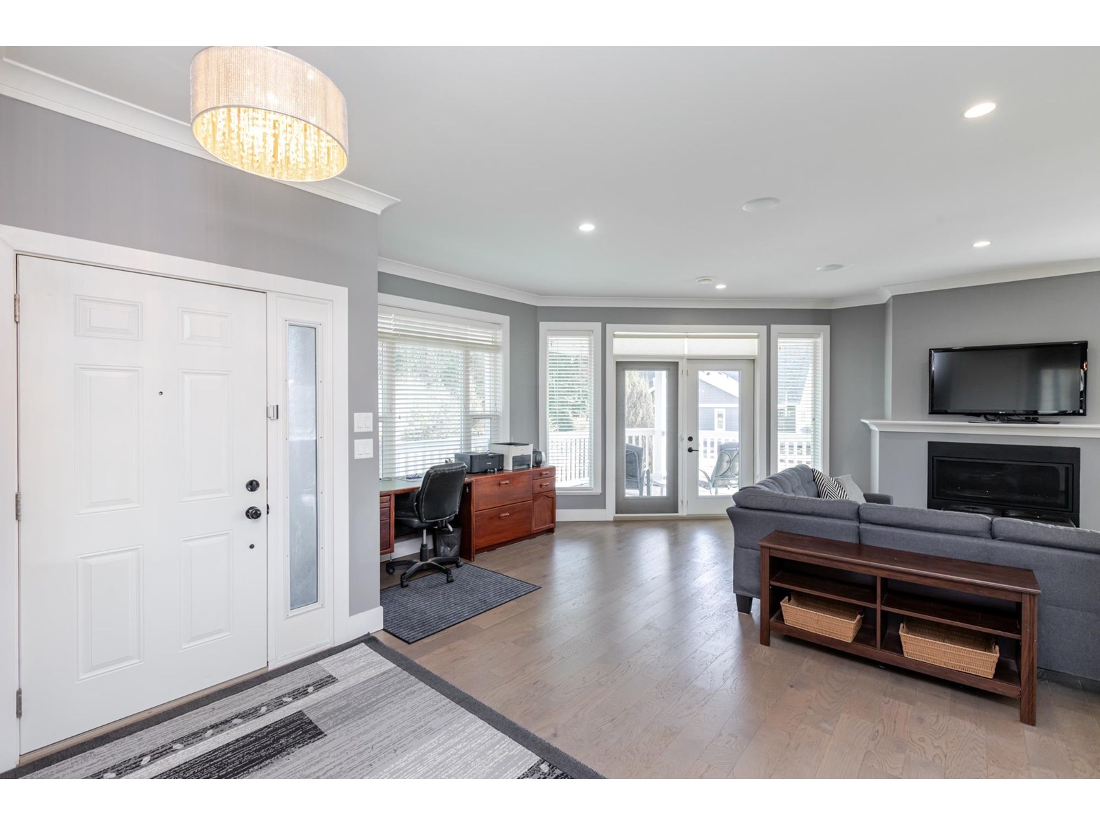 Photo 10 of 23436 44 Avenue, Langley BC