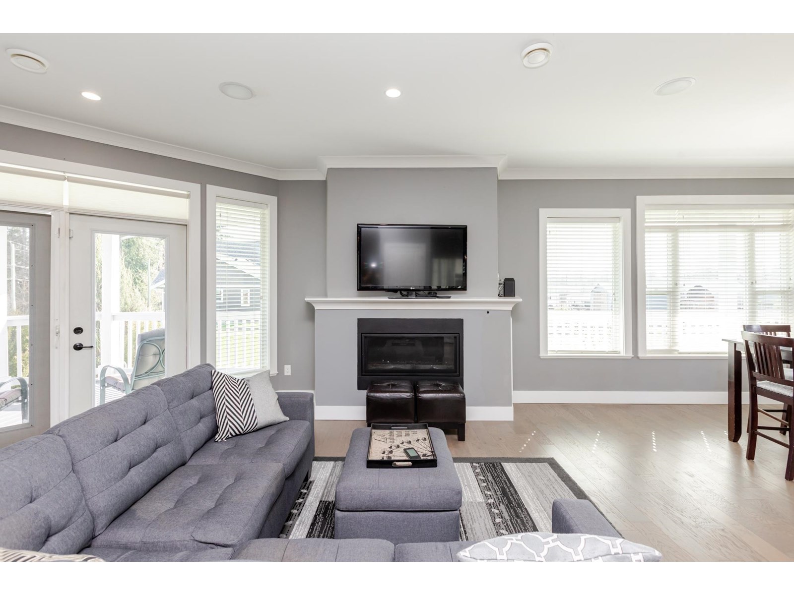 Photo 11 of 23436 44 Avenue, Langley BC