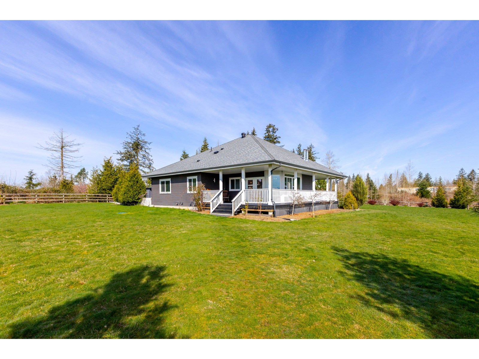 Photo 36 of 23436 44 Avenue, Langley BC