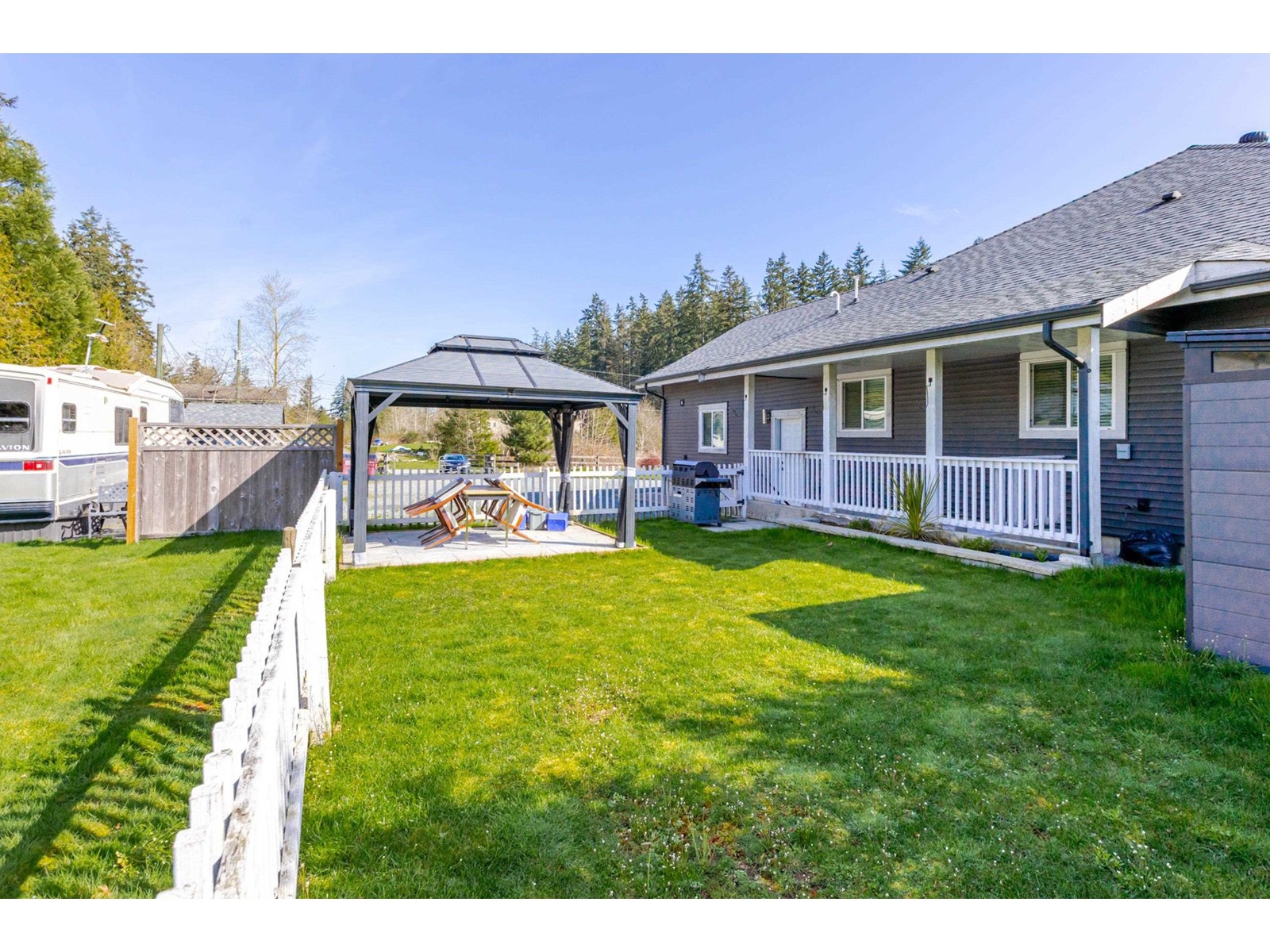 Photo 38 of 23436 44 Avenue, Langley BC