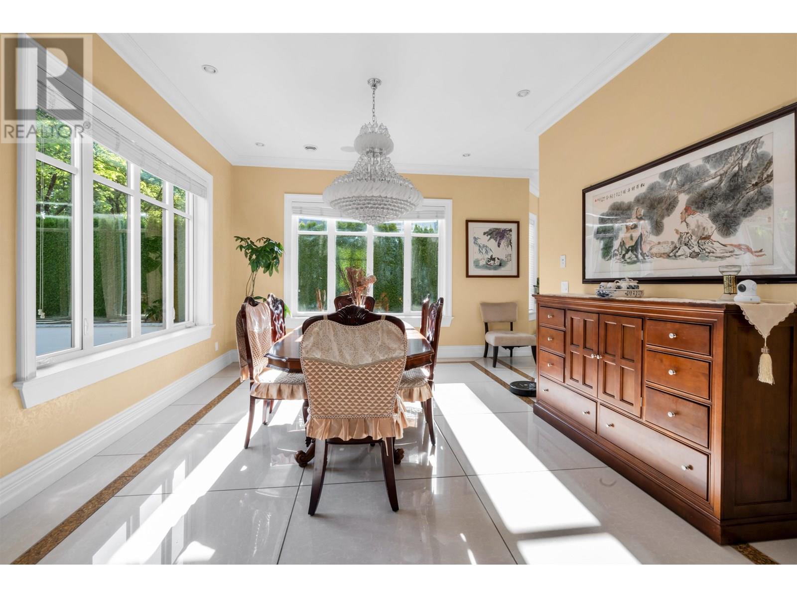 Photo 13 of 8233 Government Road, Burnaby BC