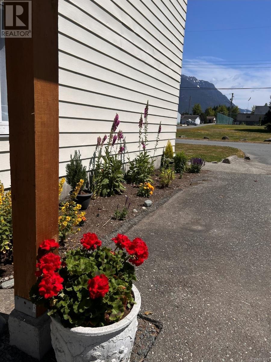 Photo 39 of 312 611 Macmillan Dr, Sayward BC