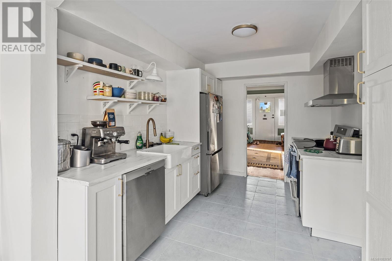 337 Moss St, Victoria