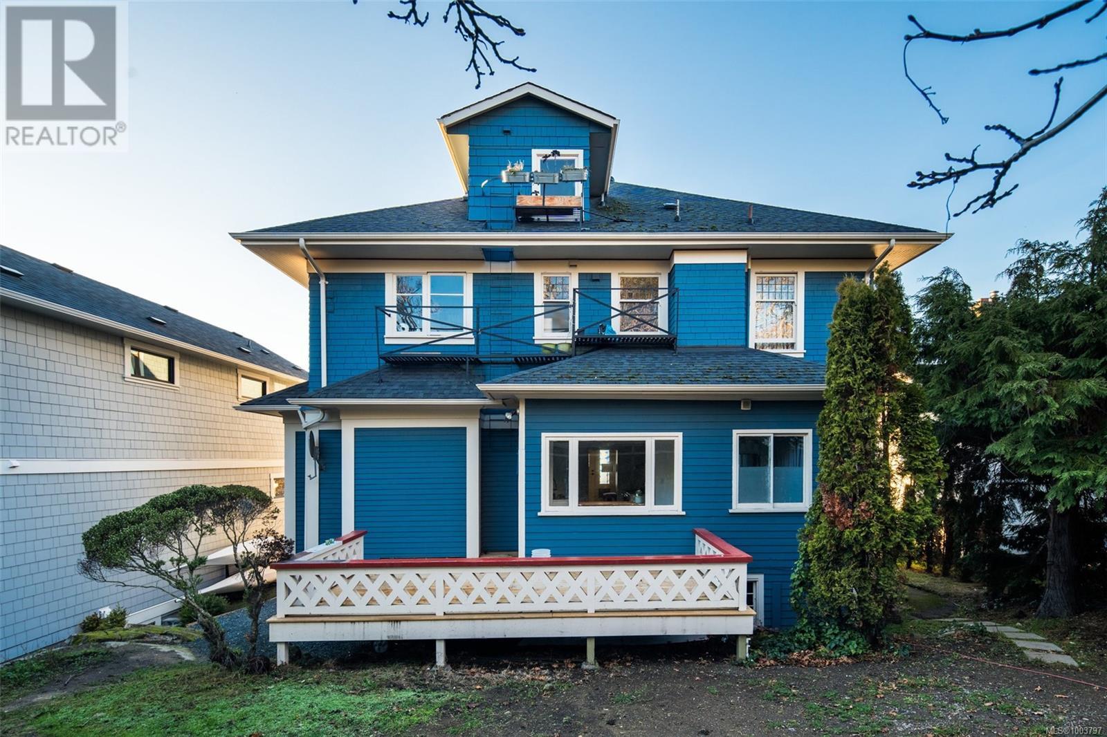 337 Moss St, Victoria