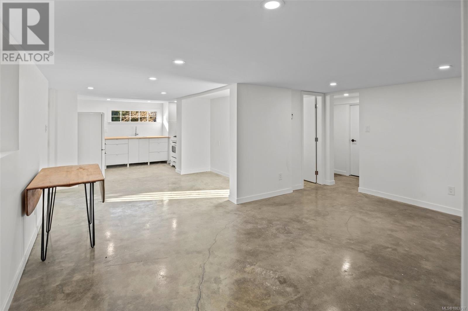 337 Moss St, Victoria