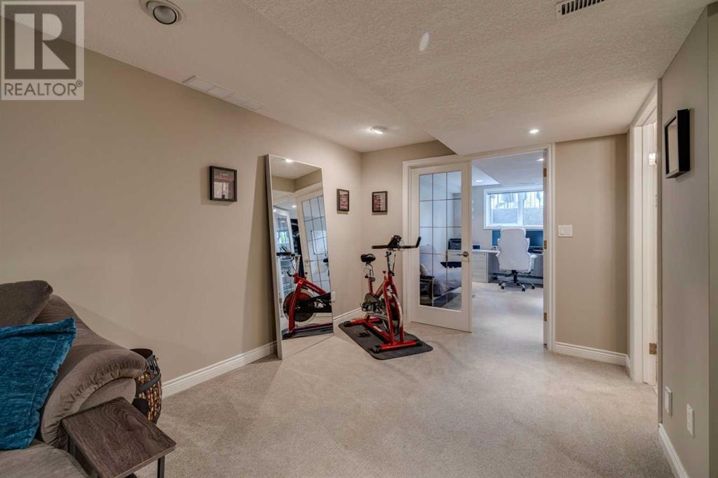Single Family House for Sale in   Avenue SW Richmond Calgary 