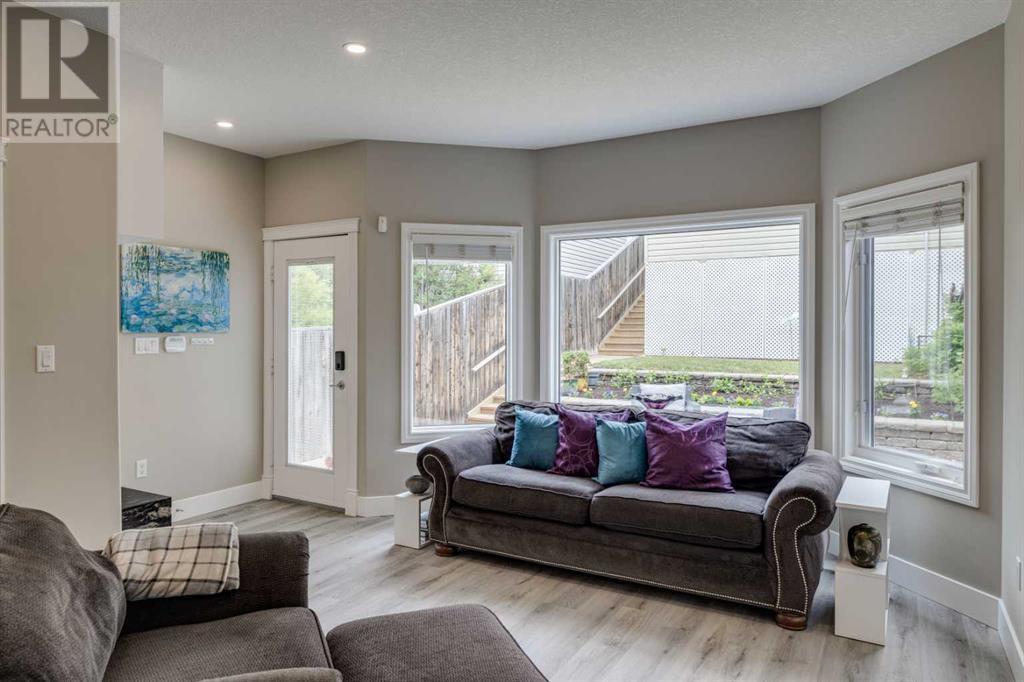 Single Family House for Sale in   Avenue SW Richmond Calgary 