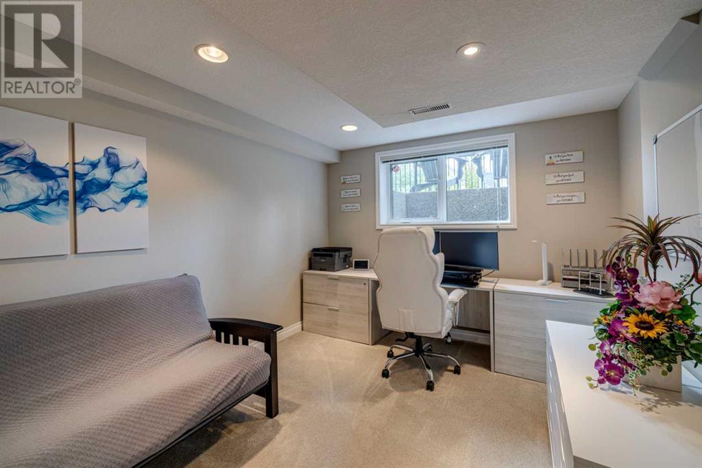 Single Family House for Sale in   Avenue SW Richmond Calgary 