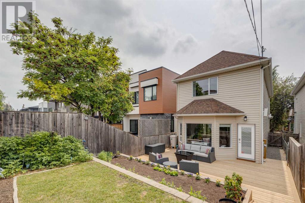Single Family House for Sale in   Avenue SW Richmond Calgary 