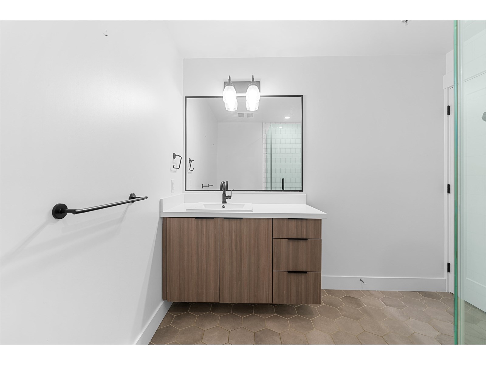 Photo 16 of A 101 20838 78 B Avenue, Langley BC