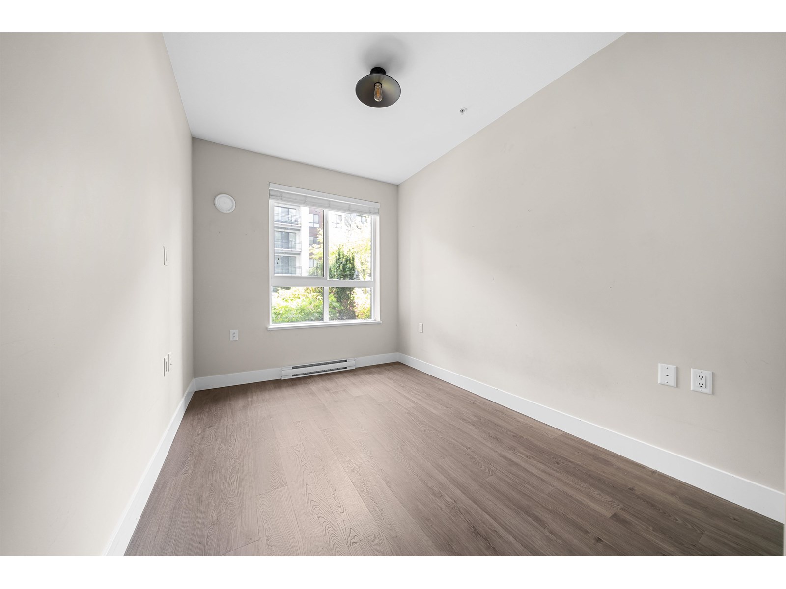 Photo 9 of A 101 20838 78 B Avenue, Langley BC