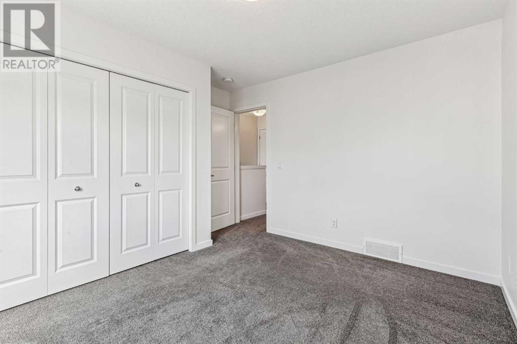 Single Family House for Sale in  Copperstone Common SE Copperfield Calgary 