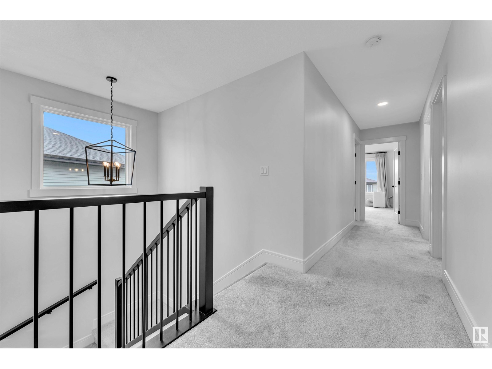 Photo 24 of 2029 13 A Av Nw, Edmonton AB