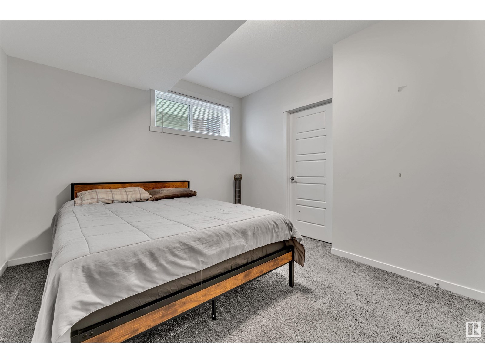 Photo 52 of 2029 13 A Av Nw, Edmonton AB