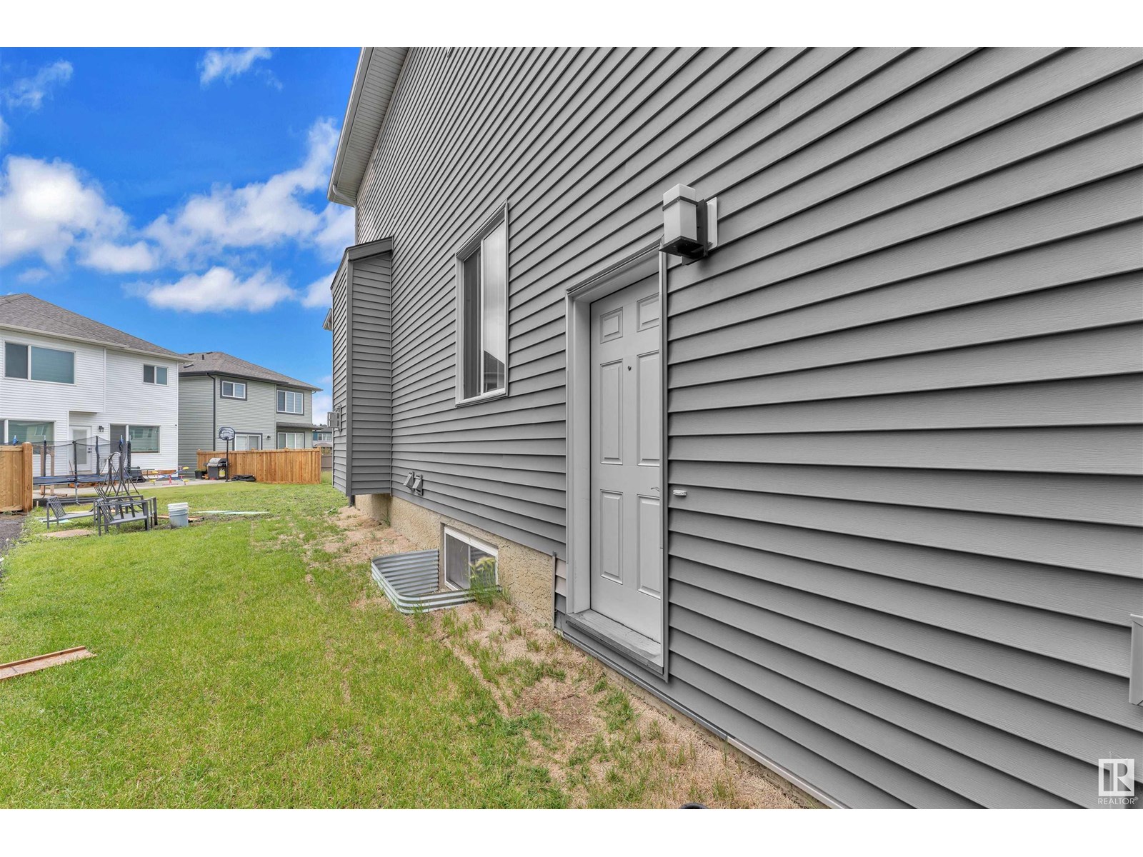 Photo 57 of 2029 13 A Av Nw, Edmonton AB