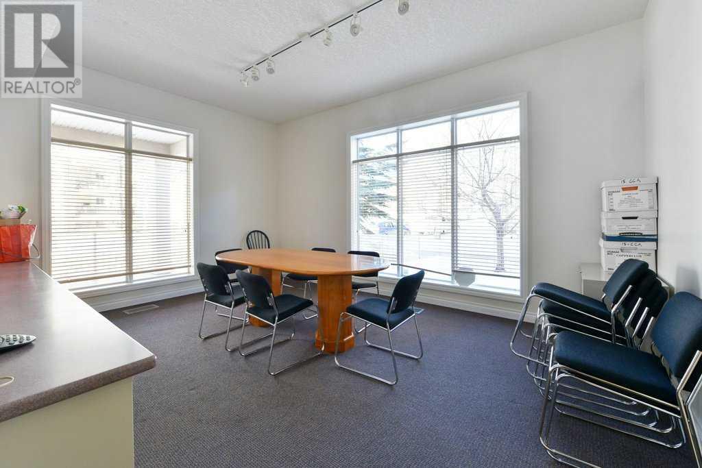 Single Family House for Sale in   Hemlock Crescent SW Spruce Cliff Calgary 