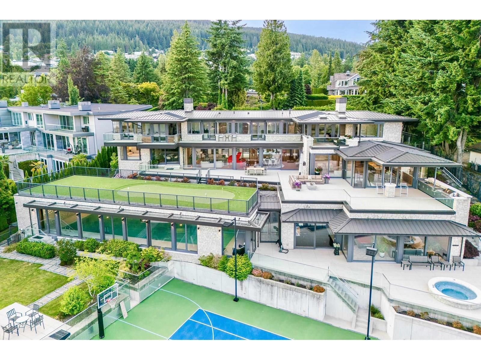 Photo 40 of 1036 Eyremount Drive, West Vancouver BC