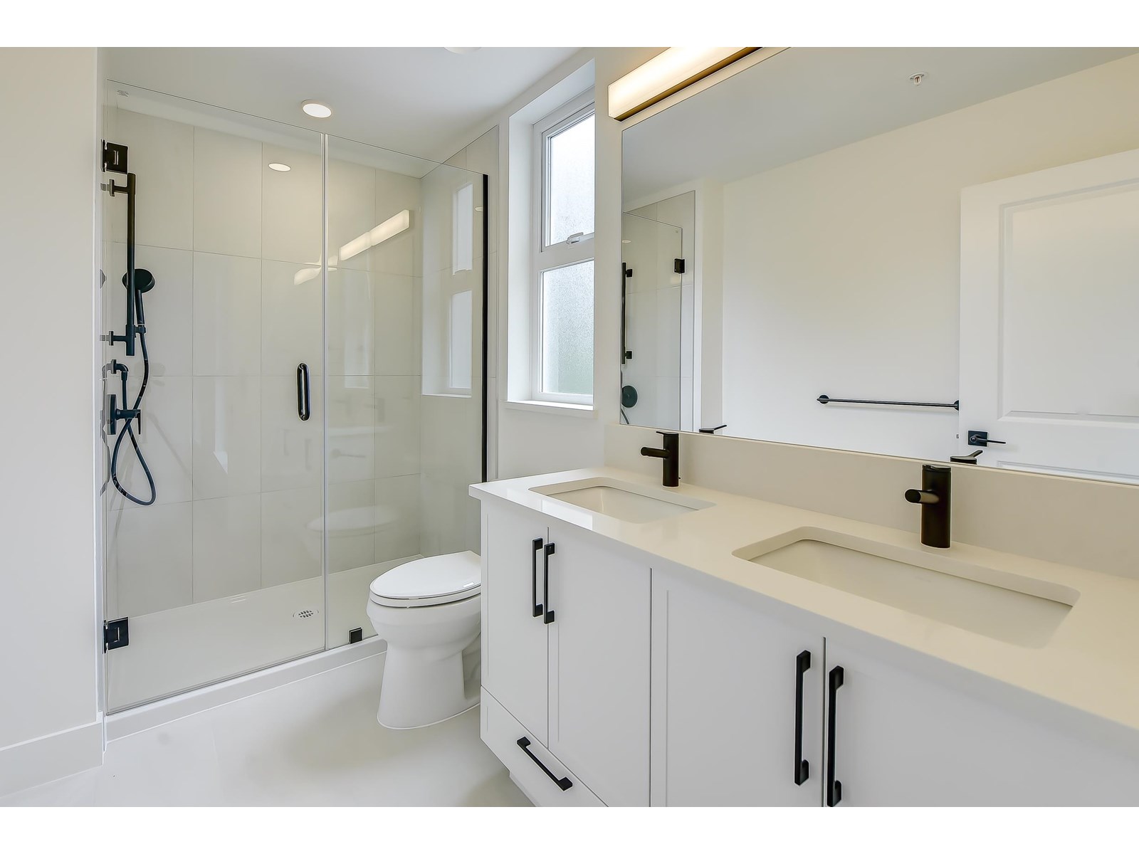 Photo 14 of 522 3480 146 A Street, Surrey BC