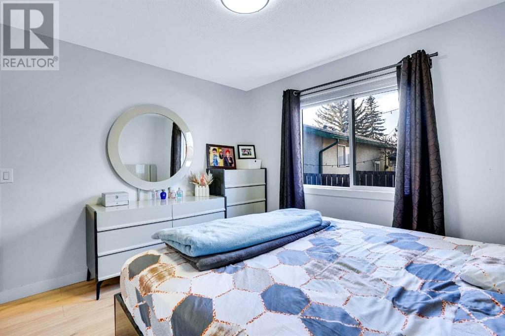 Single Family House Bungalow for Sale in  Olympia Drive SE Ogden Calgary 