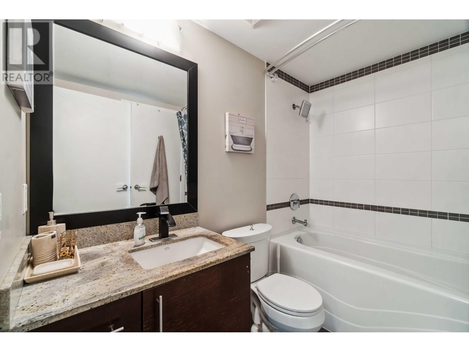 Photo 16 of 201 14300 Riverport Way, Richmond BC