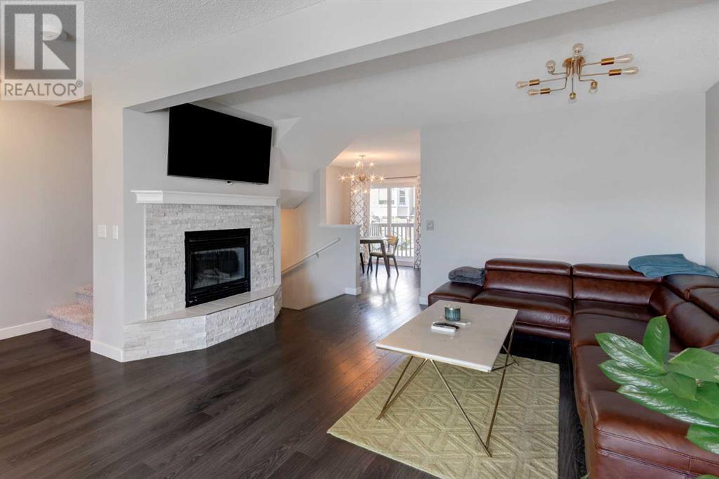 Single Family House for Sale in  Sandarac Way NW Sandstone Valley Calgary 