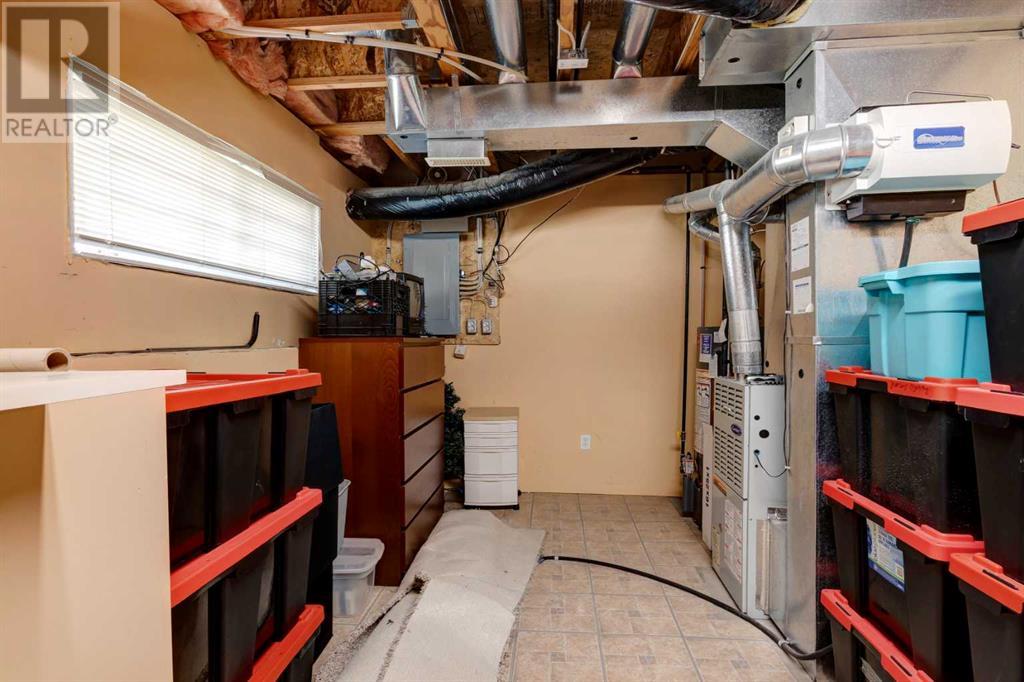 Single Family House for Sale in  Sandarac Way NW Sandstone Valley Calgary 