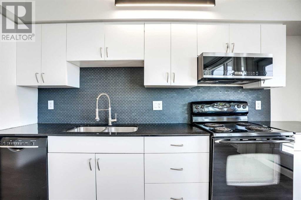 Single Family House for Sale in   Horton Road SW Haysboro Calgary 