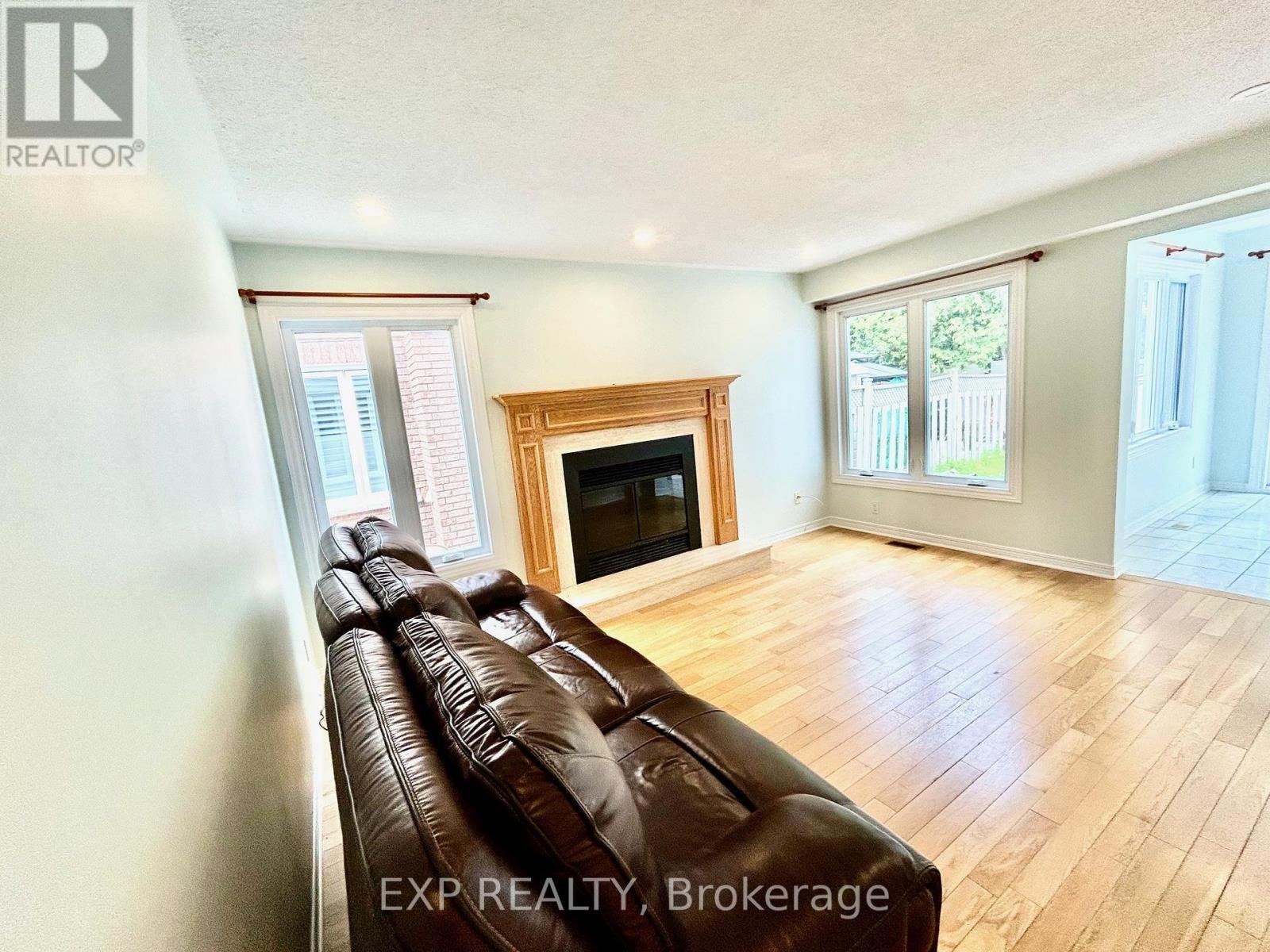 Photo 1 of 135 Picasso Drive, Ottawa ON