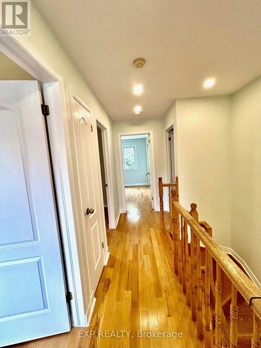 Photo 25 of 135 Picasso Drive, Ottawa ON