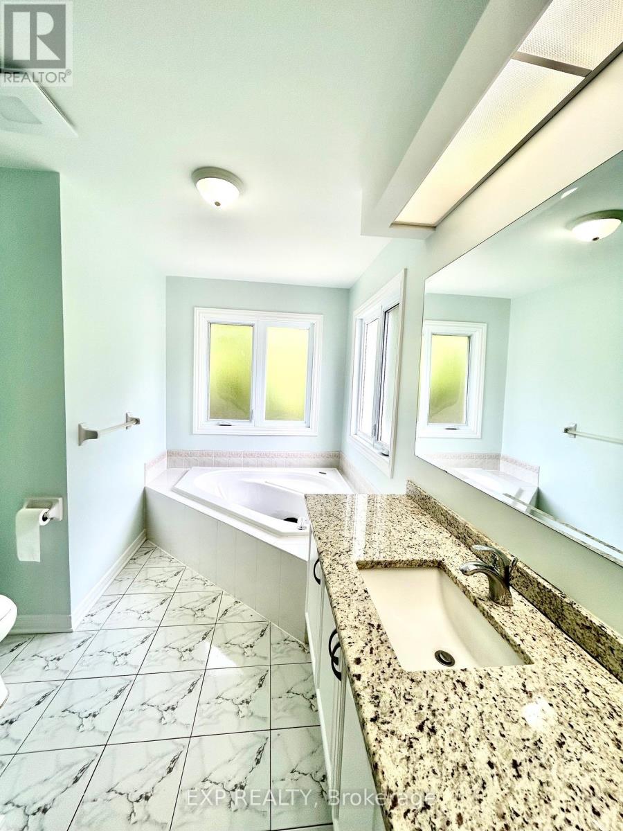 Photo 16 of 135 Picasso Drive, Ottawa ON