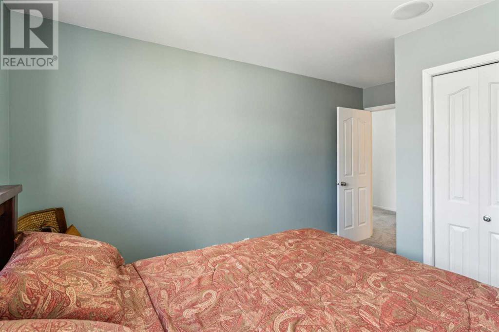 Single Family House for Sale in  Eversyde Common SW Evergreen Calgary 