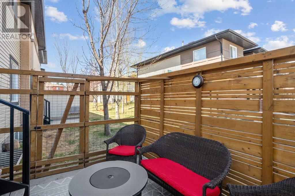 Single Family House for Sale in  Eversyde Common SW Evergreen Calgary 