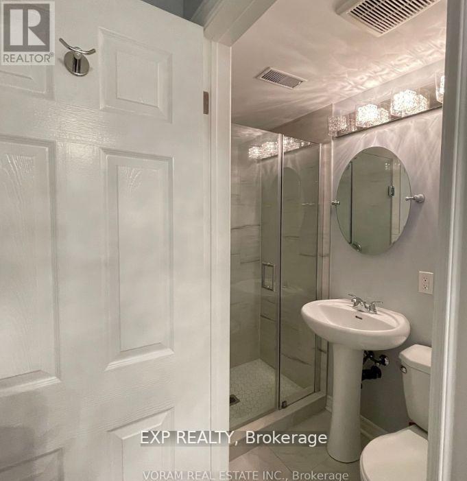 Photo 4 of Bsmt 7047 Dalewood Drive, Mississauga ON