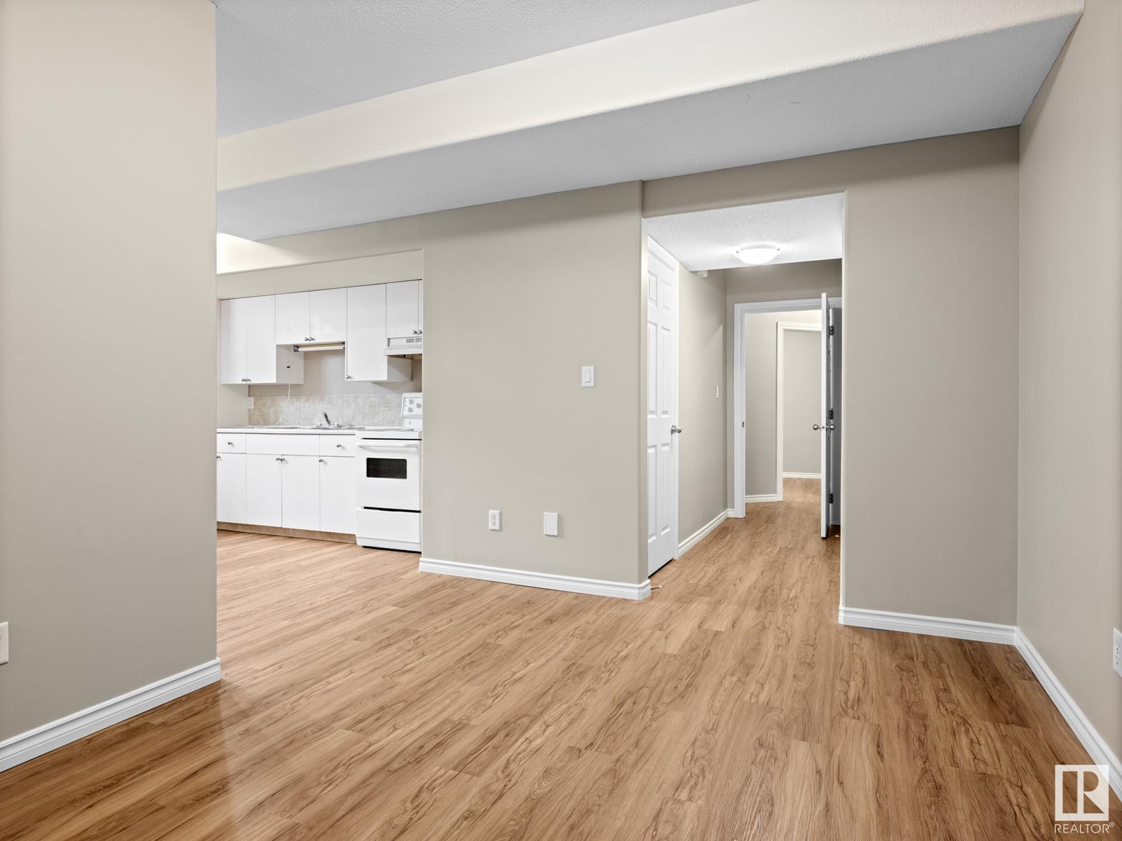 Photo 46 of 912 Summerside Link Li Sw, Edmonton AB