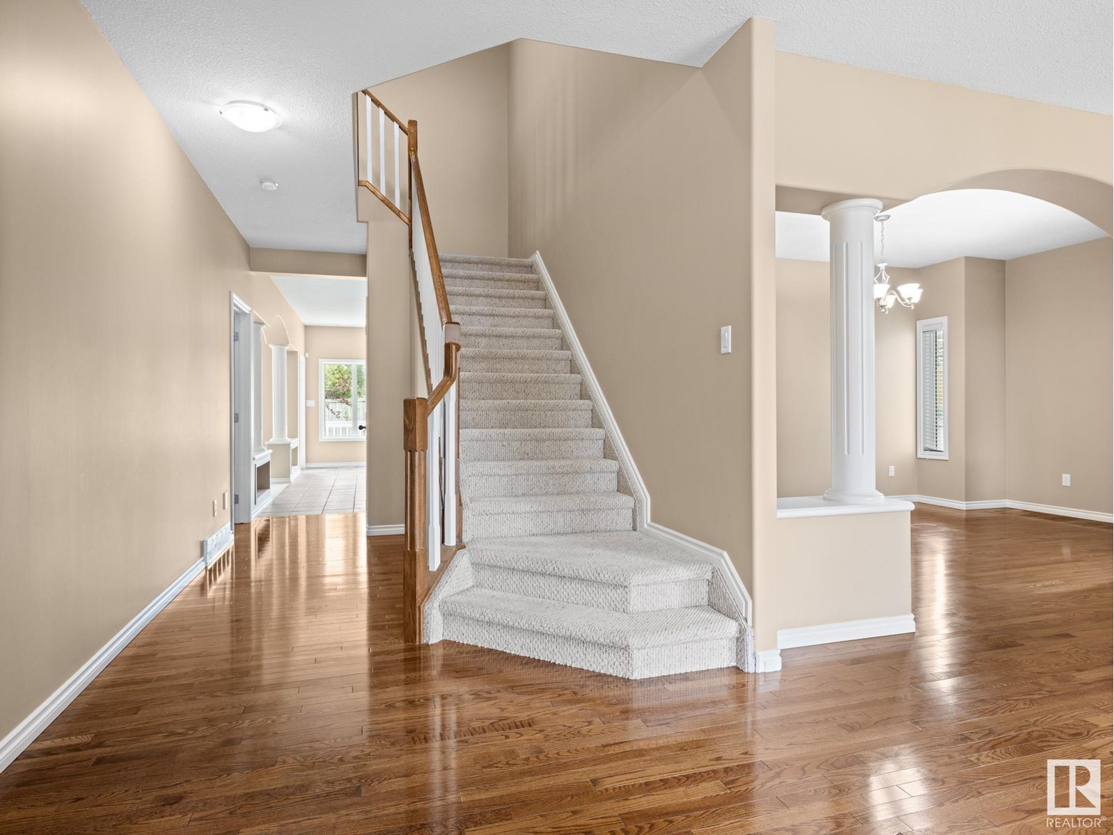 Photo 11 of 912 Summerside Link Li Sw, Edmonton AB