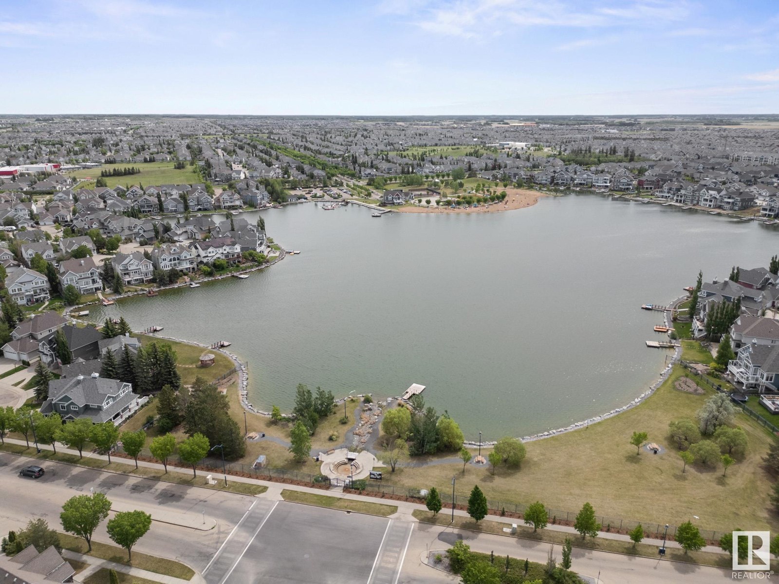 Photo 3 of 912 Summerside Link Li Sw, Edmonton AB