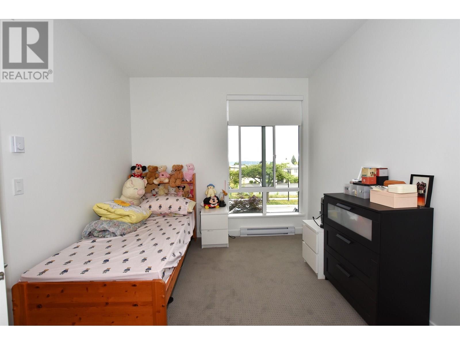 Photo 12 of 202 7123 11 Th Avenue, Burnaby BC