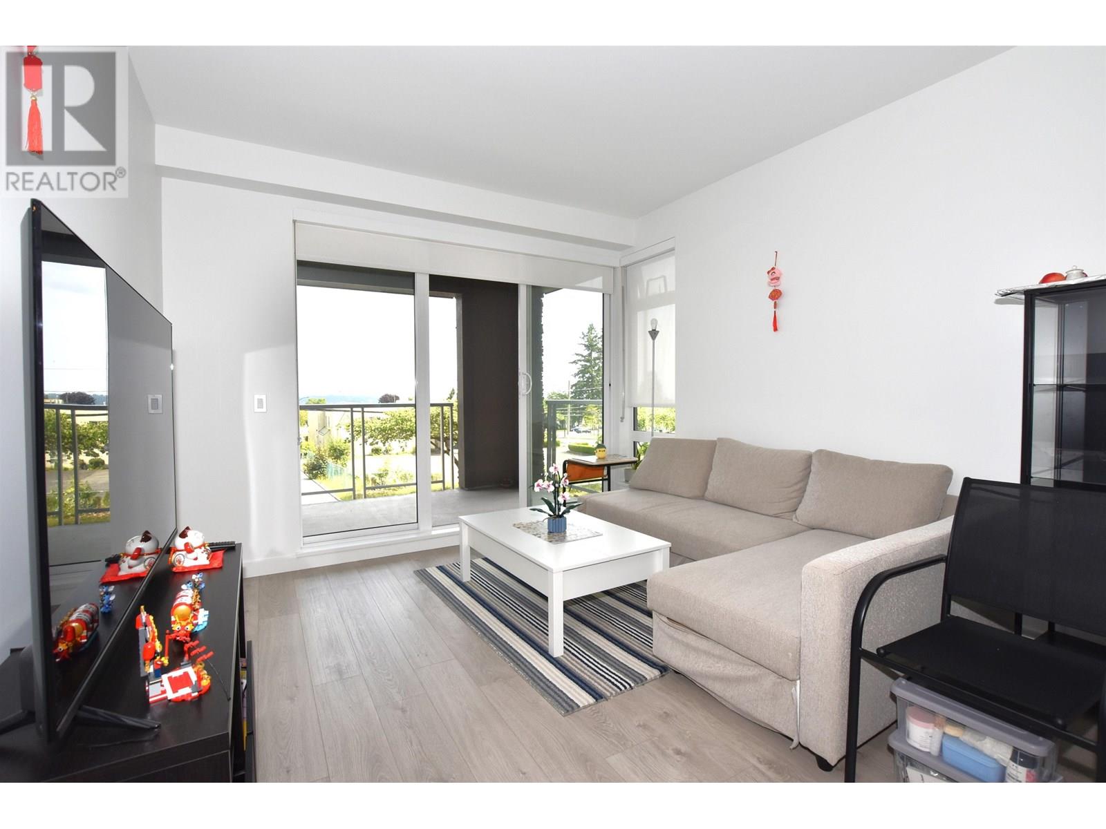 Photo 6 of 202 7123 11 Th Avenue, Burnaby BC