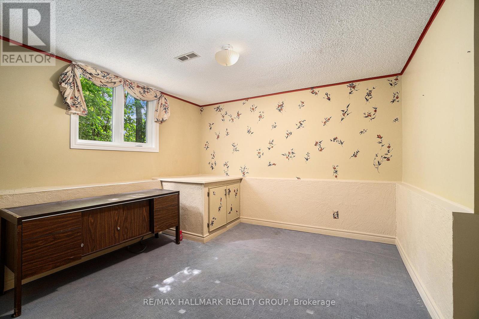 Photo 17 of 183 Foster Road, Beckwith ON