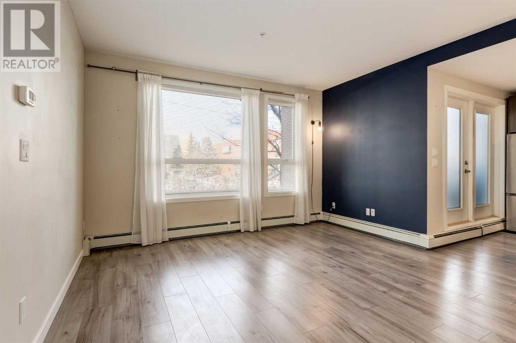 Single Family House for Sale in    Street NE Renfrew Calgary 