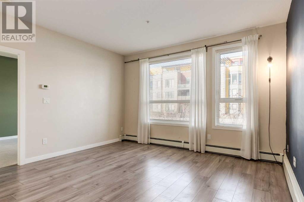 Single Family House for Sale in    Street NE Renfrew Calgary 