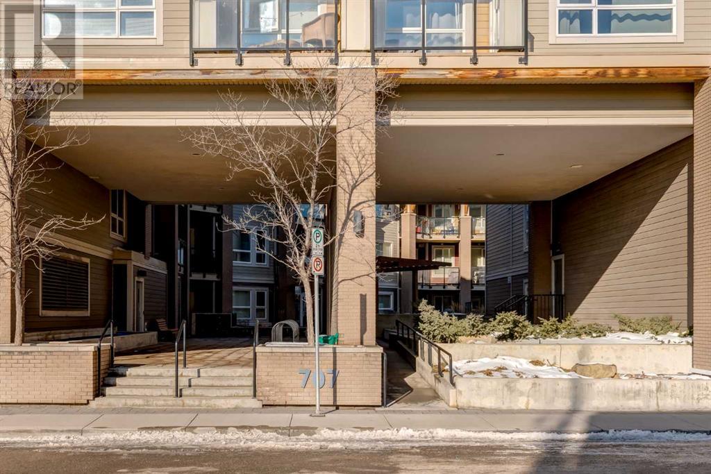 Single Family House for Sale in    Street NE Renfrew Calgary 