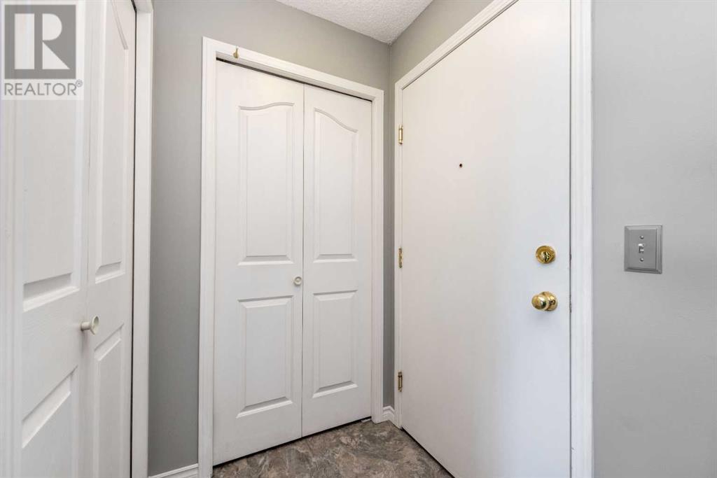 Single Family House for Sale in    Avenue SE Red Carpet Calgary 