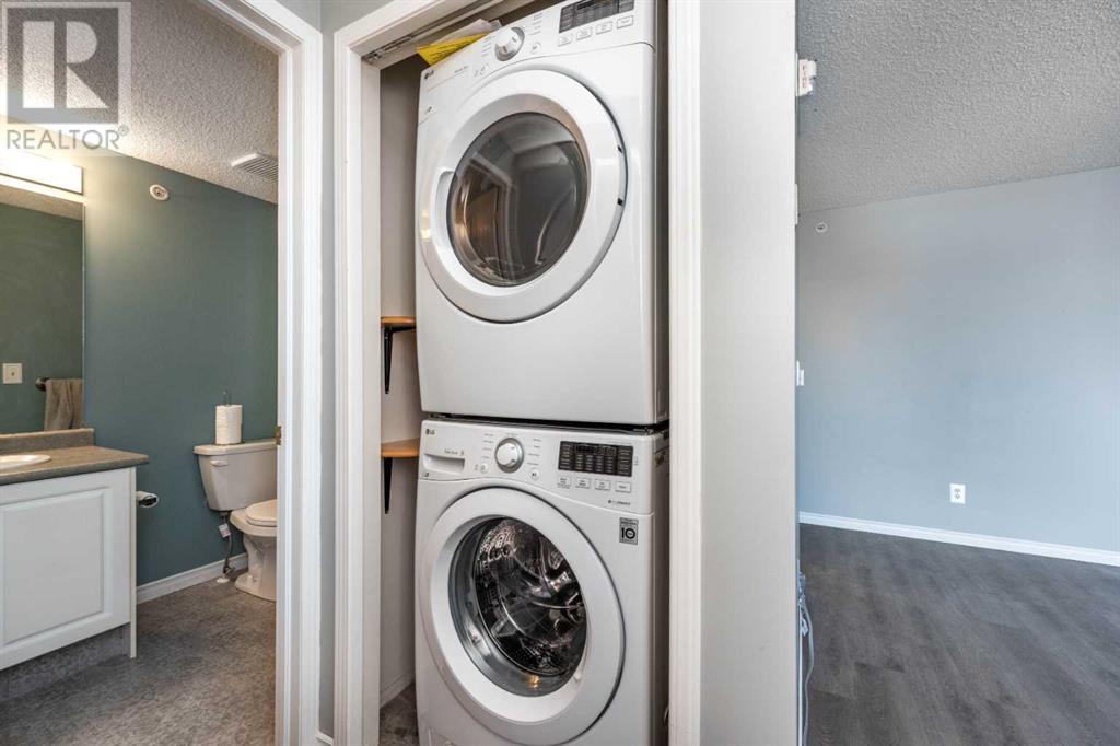 Single Family House for Sale in    Avenue SE Red Carpet Calgary 