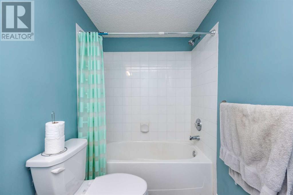 Single Family House for Sale in    Avenue SE Red Carpet Calgary 