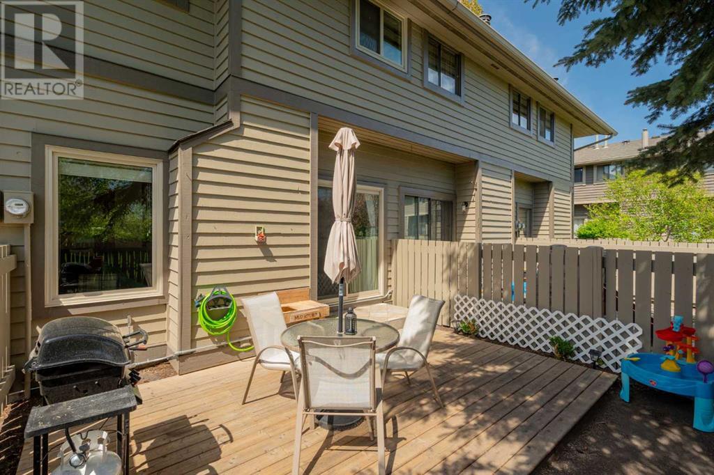 Single Family House for Sale in   Midpark Gardens SE Midnapore Calgary 