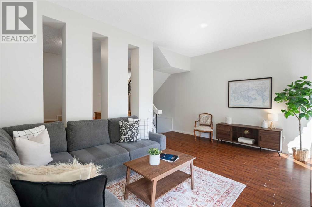 Single Family House for Sale in   Midpark Gardens SE Midnapore Calgary 