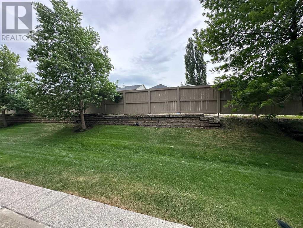 Single Family House for Sale in   Bridlecrest Drive SW Bridlewood Calgary 