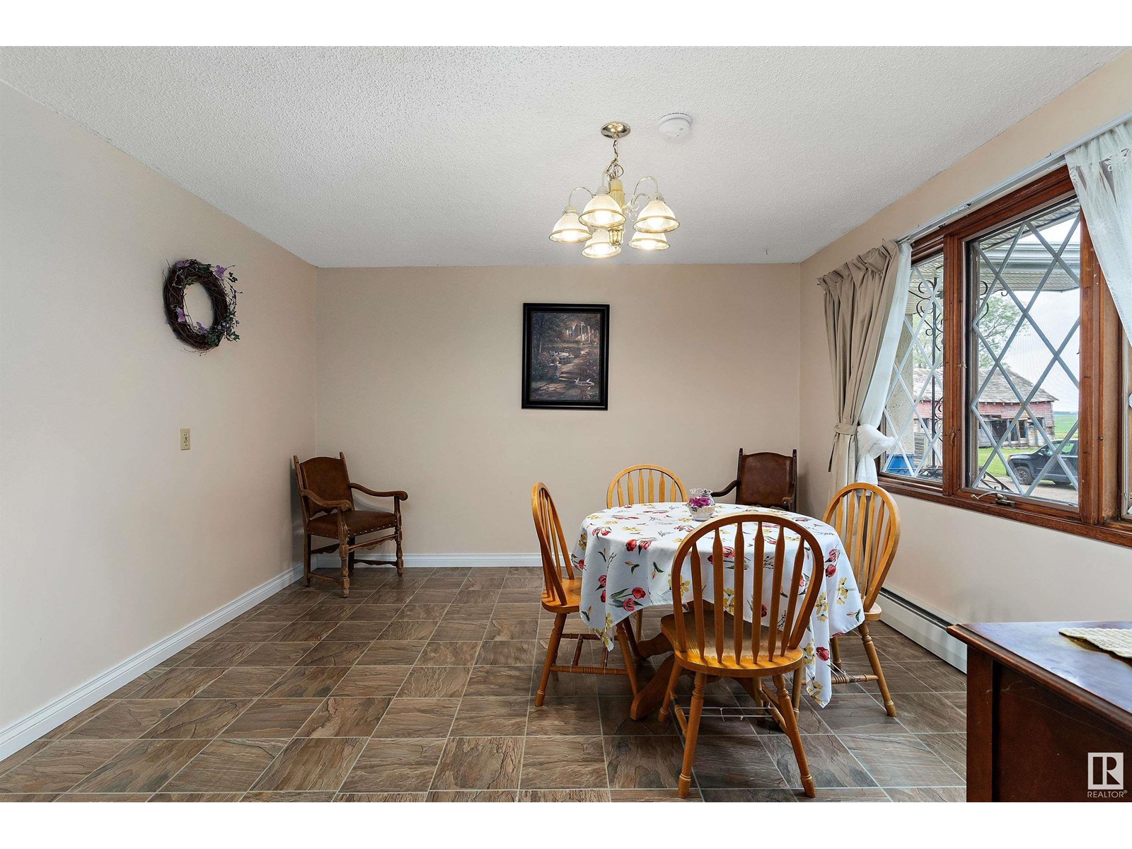 Photo 10 of 461037 A Rge Rd 243, Rural Wetaskiwin County AB