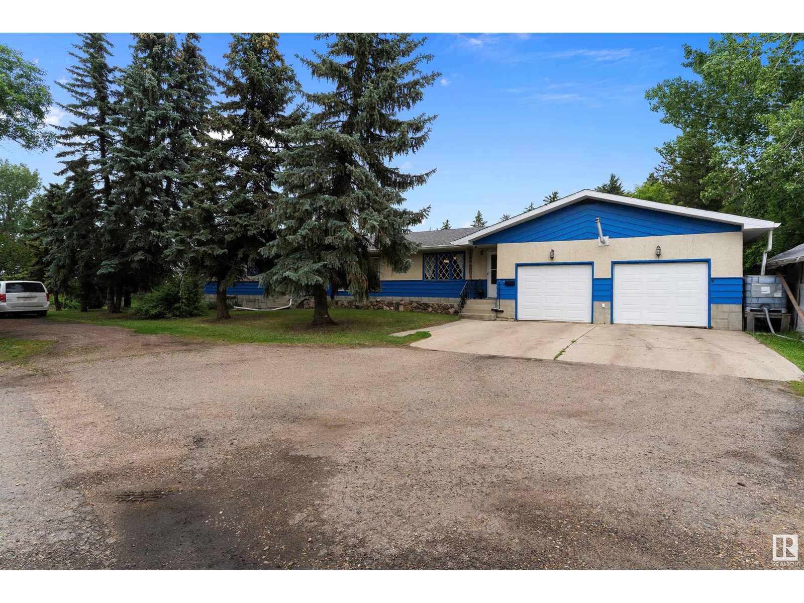 Photo 4 of 461037 A Rge Rd 243, Rural Wetaskiwin County AB